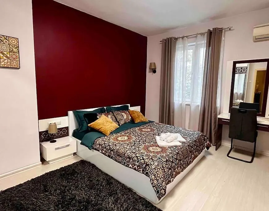 Cozy 2Br Oasis In Central ブルガス 0*,