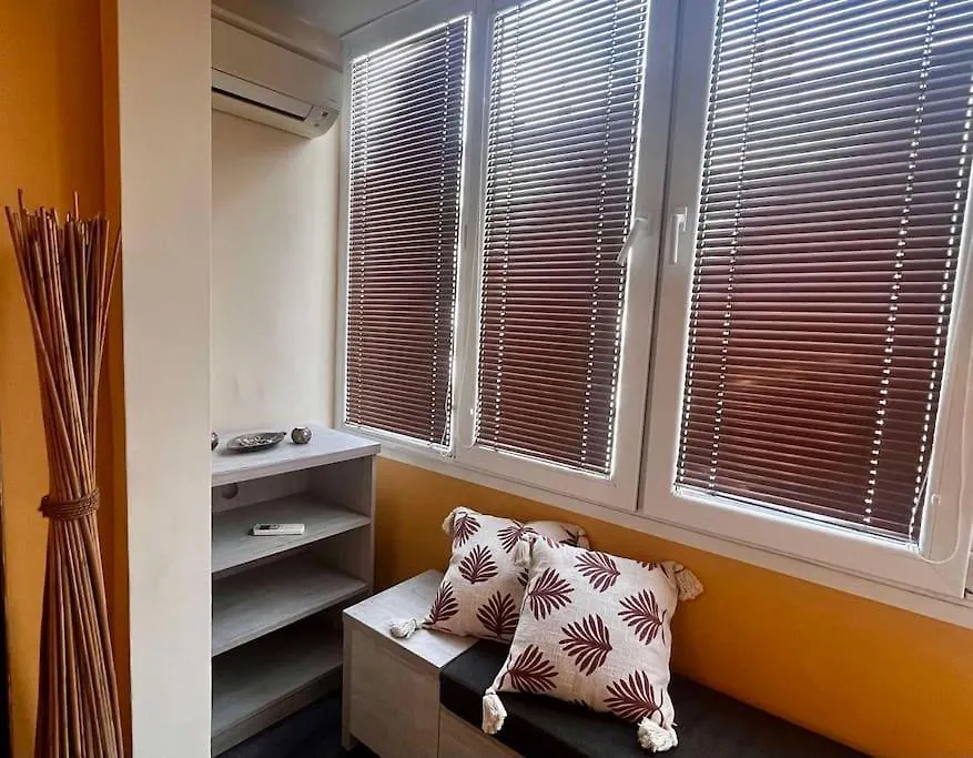 Cozy 2Br Oasis In Central ブルガス ブルガリア